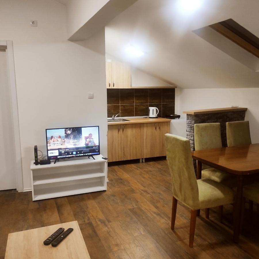 Oldtown Apartments - Marigold Group Нови Сад Екстериор снимка