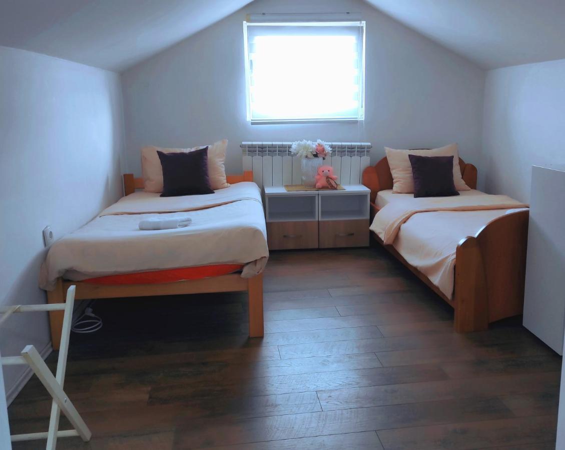 Oldtown Apartments - Marigold Group Нови Сад Екстериор снимка